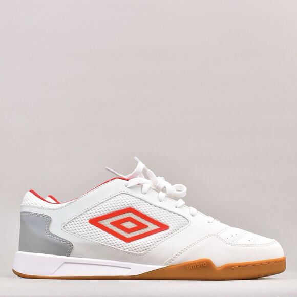 UMBRO CHALEIRA II LIGA INDOOR SOCCER SNEAKERS SHOES MEN'S SIZE 10 FUTSAL FUTBOL - Picture 1 of 10